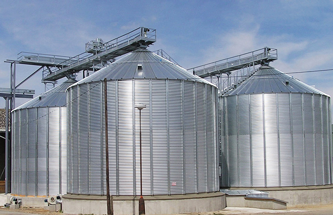silos de acero.jpg