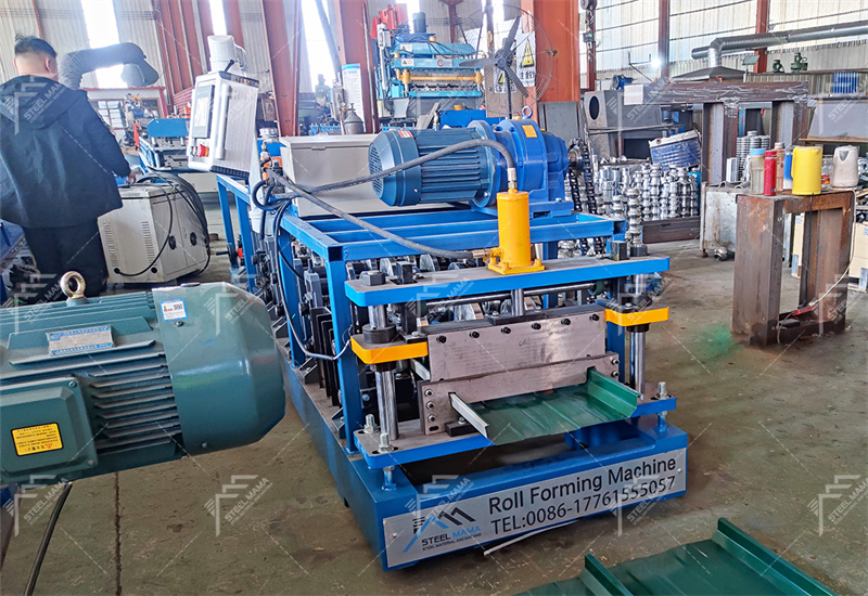 Formadora de paneles estancos