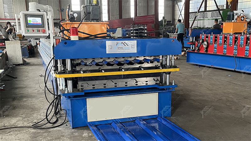 Equipo para fabricar techos trapezoidales RN35