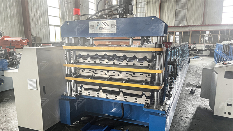 M&aacute;quina perfiladora de tres capas