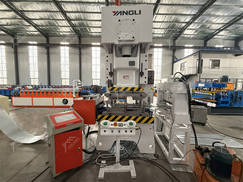 Equipo para paneles de andamio