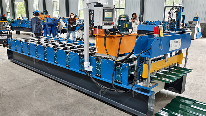 Roll formadora de techos trapezoidales