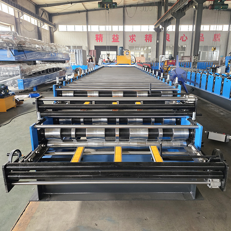 Máquina Formadora De Rollos De Tableros Compuestos De Doble Capa TR4 Y TR5