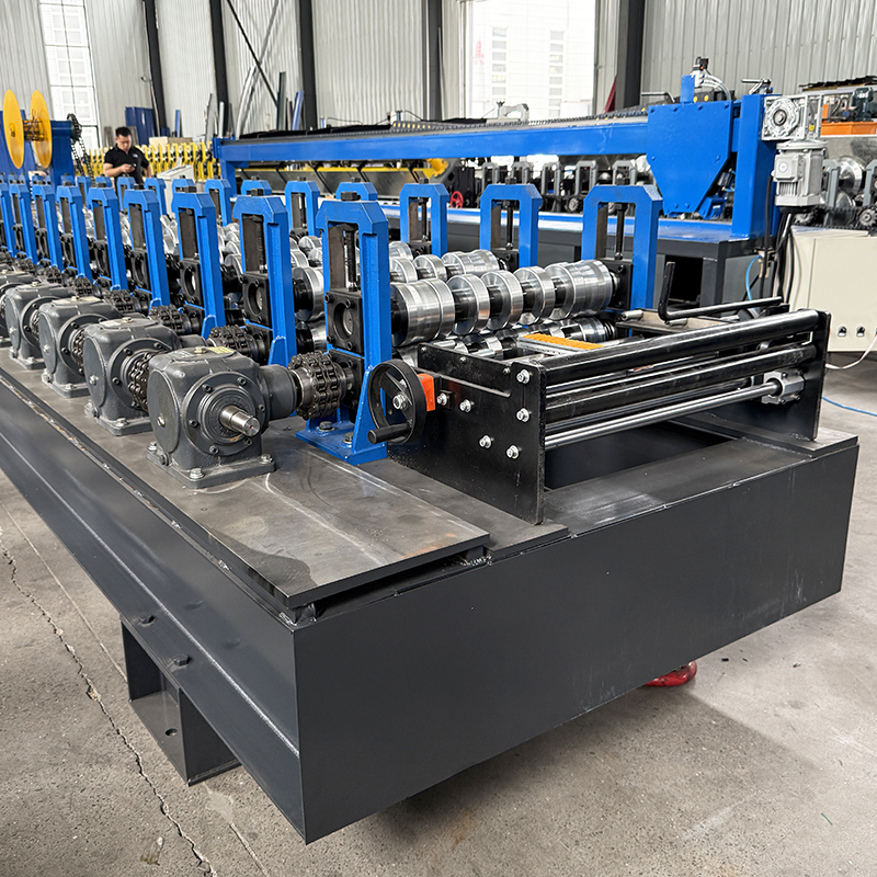 Máquina Para Puertas Enrollables Tipo Australia De Alta Productividad