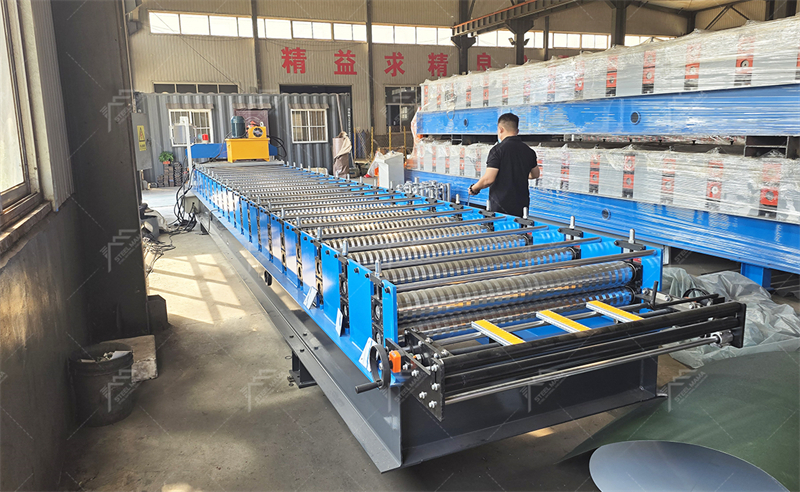 M&aacute;quina perfiladora de techos