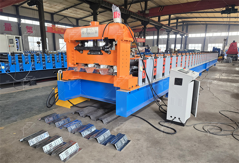 Conformadora para placa colaborante