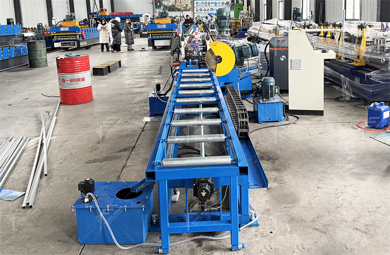 L&iacute;nea de producci&oacute;n de tubos cuadrados