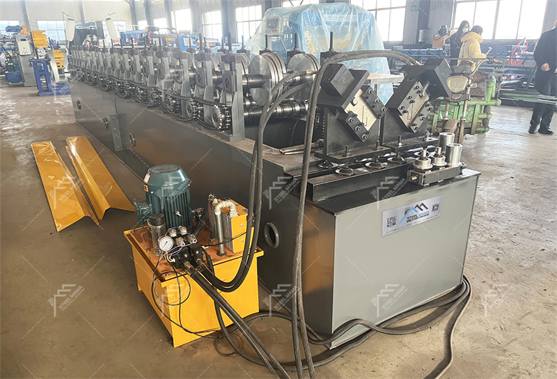 M&aacute;quina perfiladora de doble l&iacute;nea