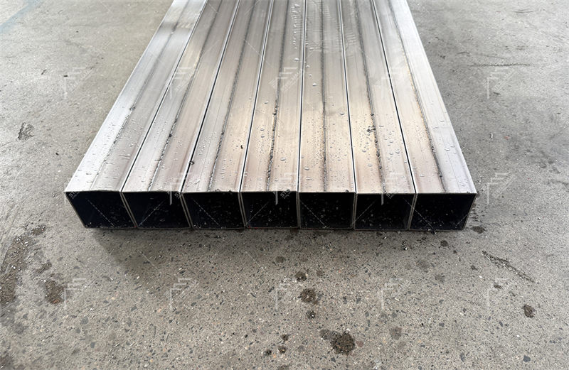 M&aacute;quina formadora de tubos cuadrados 