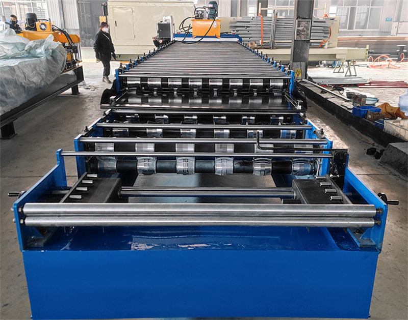 M&aacute;quina para l&aacute;mina acanalada trapezoidal 