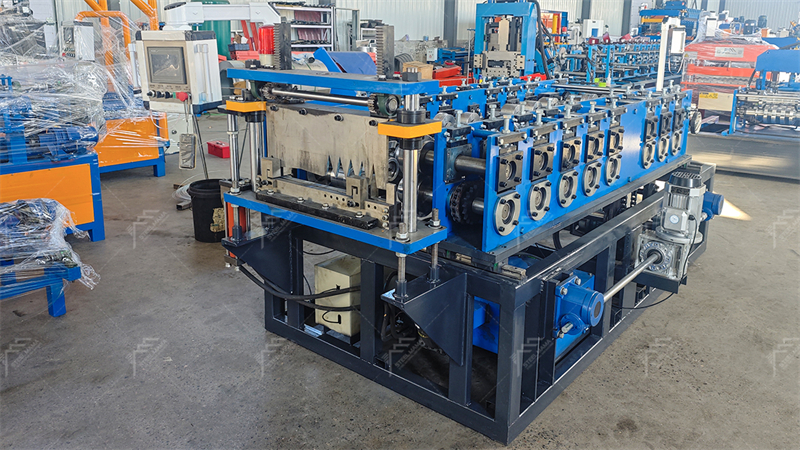 Fabricadora de l&aacute;minas para techos port&aacute;til