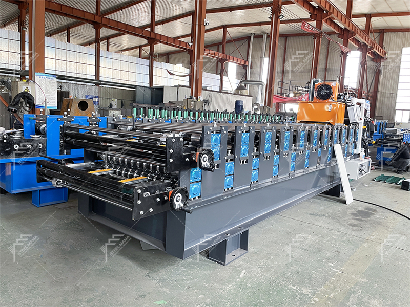 M&aacute;quina formadora de l&aacute;minas para techos