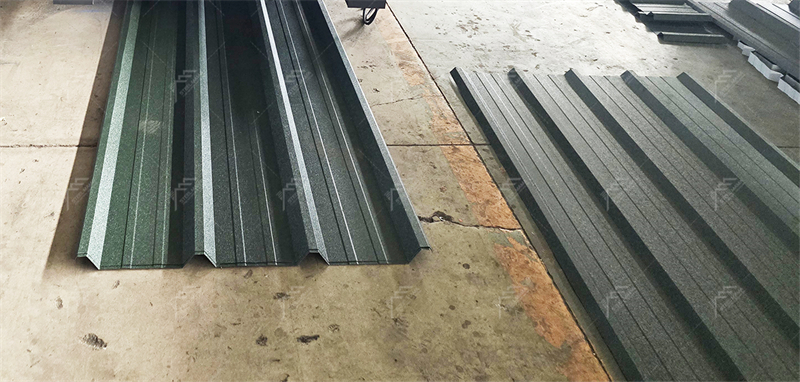 Maquinaria para cubiertas met&aacute;licas