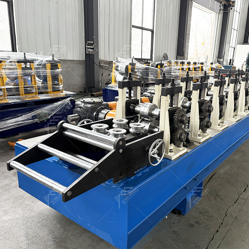 Máquina Perfiladora Con Soldadura Láser Para Tubos Cuadrados