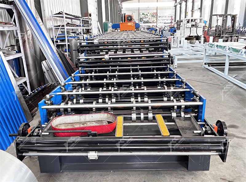 M&aacute;quina de techos trapezoidales