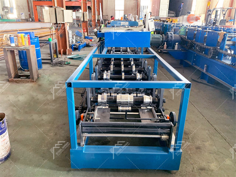 M&aacute;quina de juntas levantadas