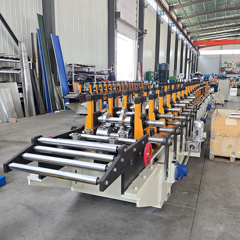 Equipo Automatizado Para La Fabricación De Perfiles Tubulares Cuadrados