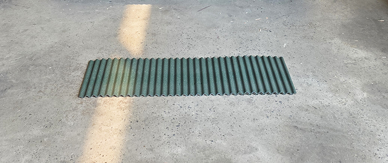 M&aacute;quina para techos de zinc