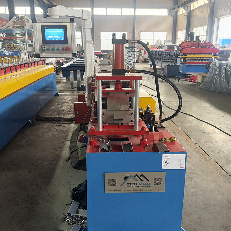 Máquina Perfiladora KR18 Para Clip En Z