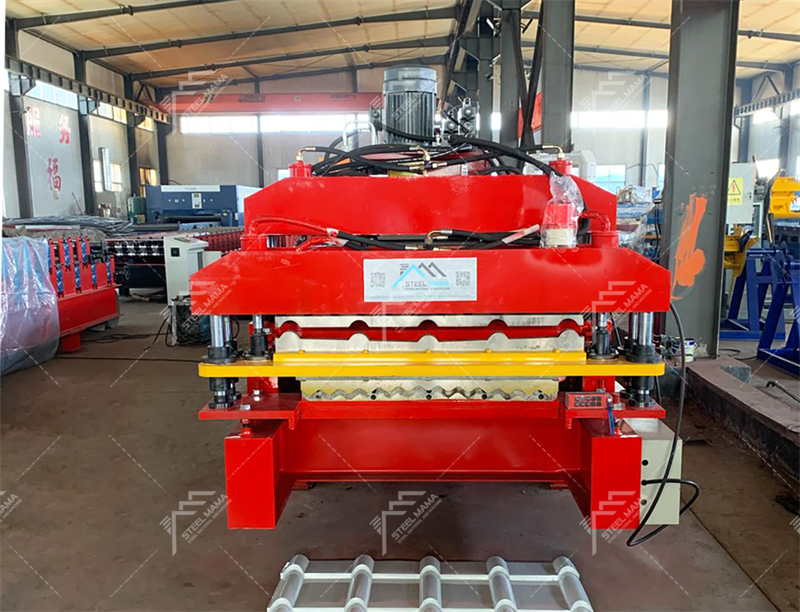 M&aacute;quina de l&aacute;minas para techo tipo teja brike