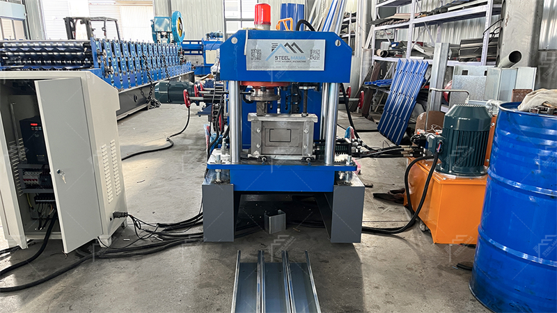 L&iacute;nea completa de fabricaci&oacute;n de perfiles CZ