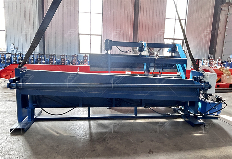 Cizalla hidr&aacute;ulica para placas de metal