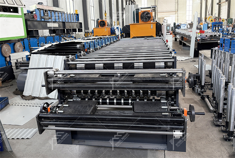 M&aacute;quina para panel de techo doble capa