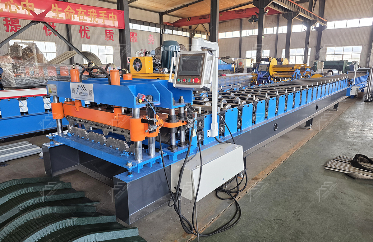 PV4 IBR Roll Forming Machine