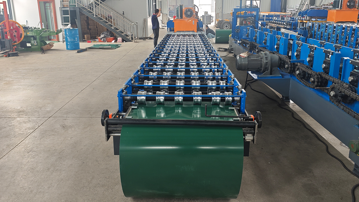 roof tile cleaning machine
